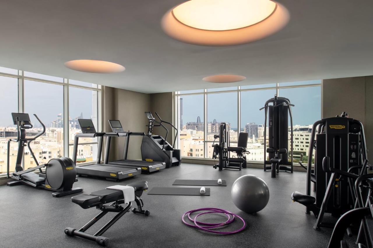 Abesq Doha Hotel And Residences, An Ihg Hotel Екстер'єр фото The gym at the hotel