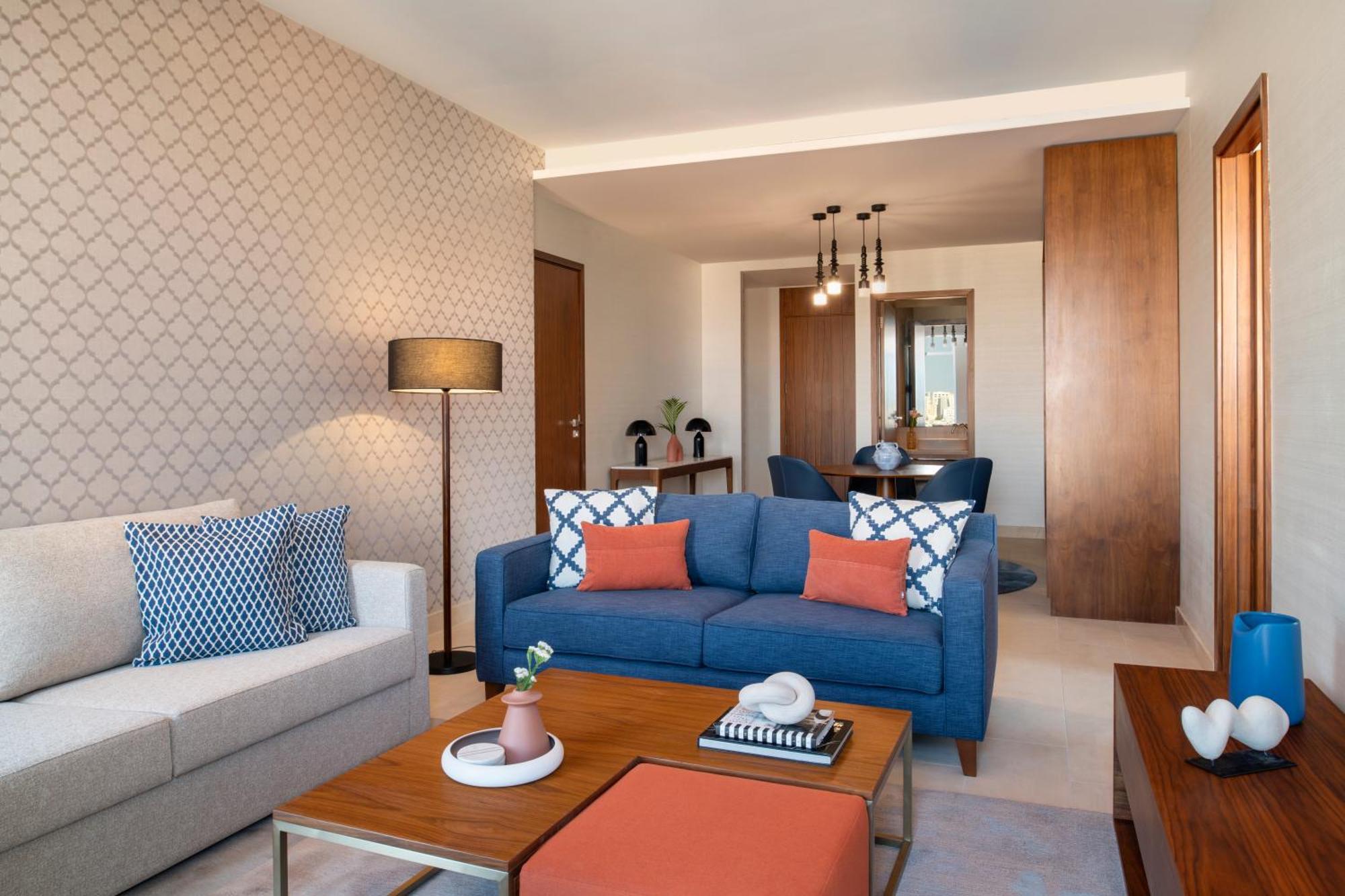 Abesq Doha Hotel And Residences, An Ihg Hotel Екстер'єр фото