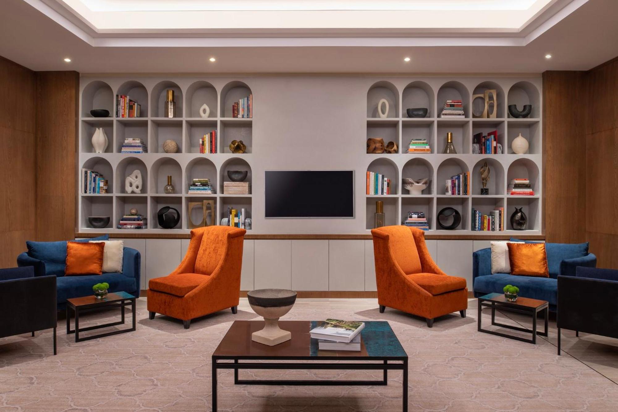 Abesq Doha Hotel And Residences, An Ihg Hotel Екстер'єр фото Library